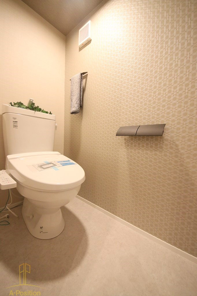 トイレ　ブエナビスタ梅田イースト
