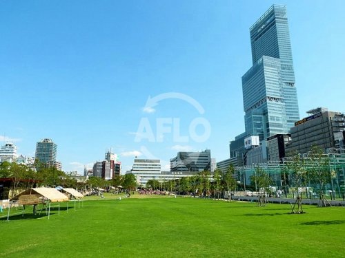 【大阪市阿倍野区阿倍野筋のマンションの公園】