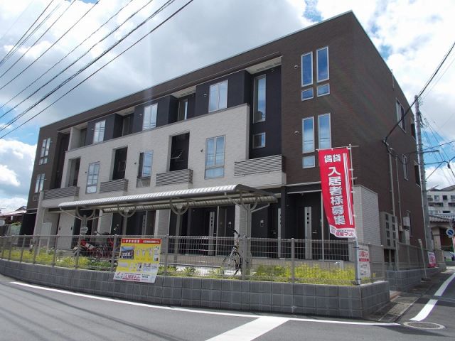 合志市須屋のアパートの建物外観