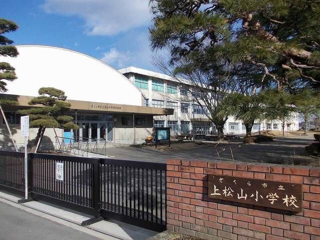 【クラールＡの小学校】