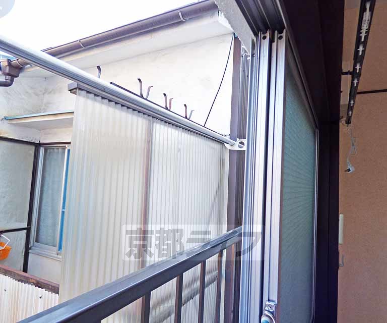 バルコニー　外に洗濯干せます。