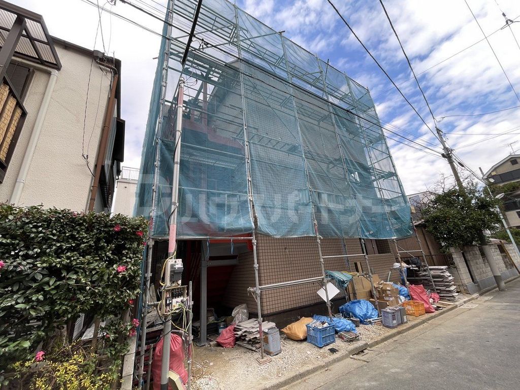 【グランクオールお花茶屋クレストの建物外観】