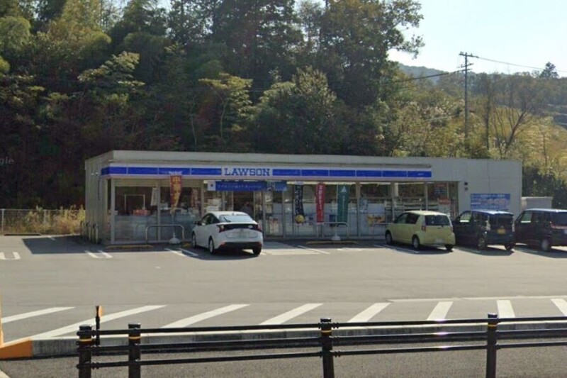 コンビニ　ローソン勢和多気インター店（コンビニ）まで6355m