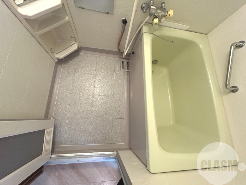 バス・シャワールーム　追い焚き機能付きバス♪