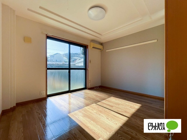 居室・リビング　洋室