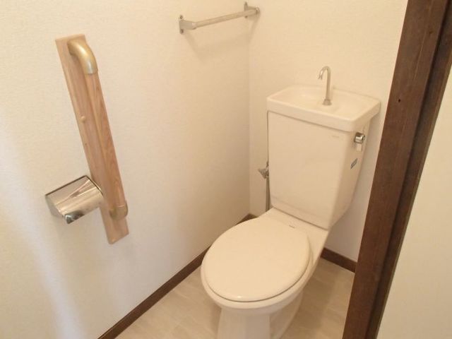 トイレ　トイレ