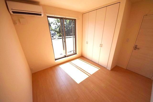 居室・リビング　★同物件別室参考写真★