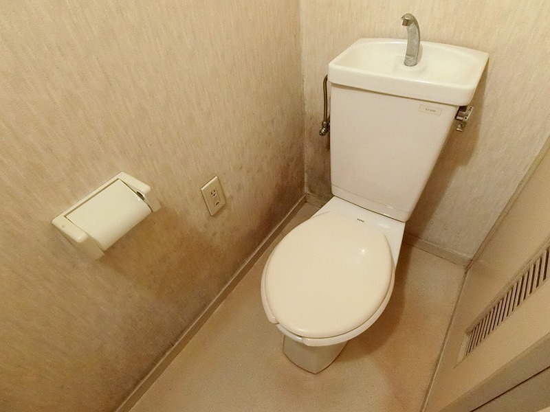 トイレ　※過去募集時参考写真です