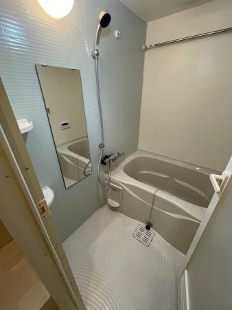 バス・シャワールーム　風呂