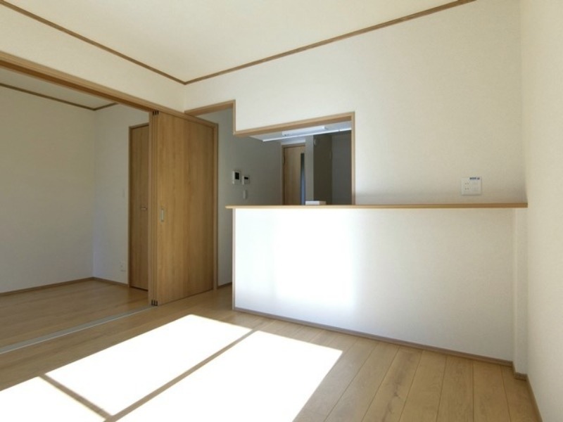 居室・リビング　図面と現状に相違がある場合には現状を優先