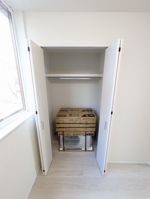 収納　★洋室３．８帖の収納★