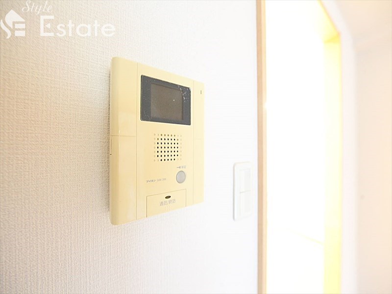 セキュリティ　モニター付きインターホン