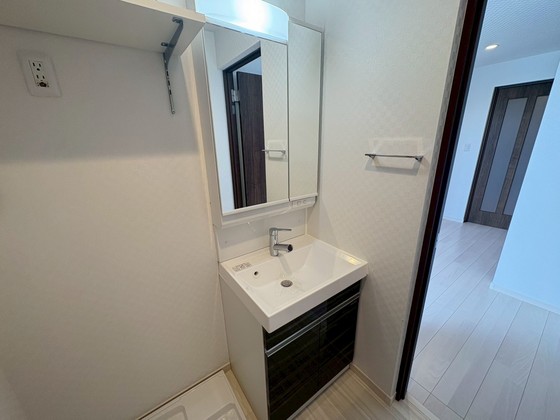 洗面設備　※別号室の写真です