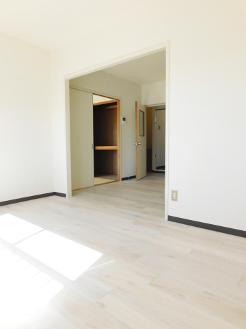 居室・リビング　※写真は他号室です