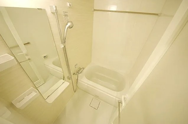 バス・シャワールーム　風呂