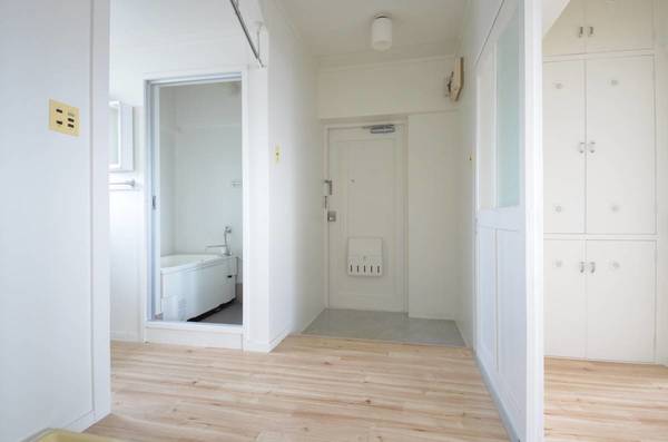 玄関　ビレッジハウスの同一物件・同一タイプの間取りの写真です