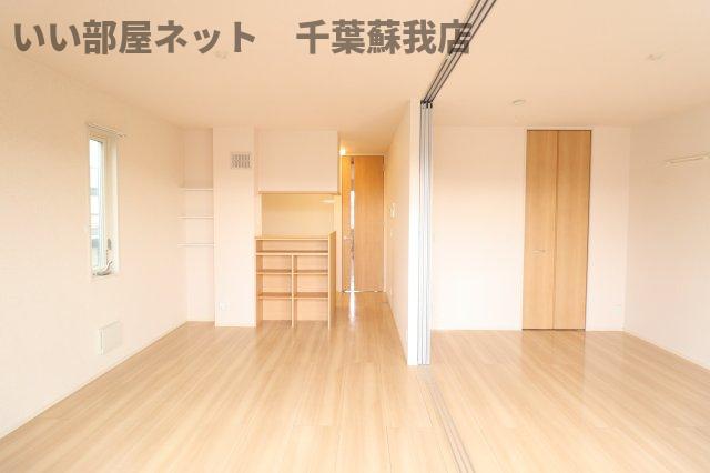 居室・リビング　居間です