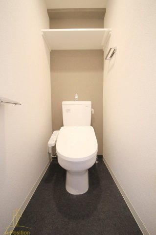 トイレ　アドバンス大阪セレーノ