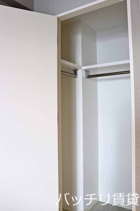収納　＊画像は別部屋の為イメージ、現状優先致します