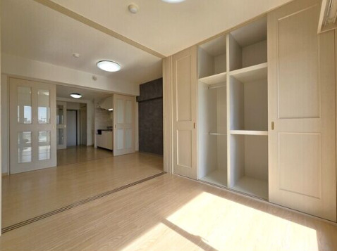 居室・リビング　同物件内別部屋のお写真になります※現況優先