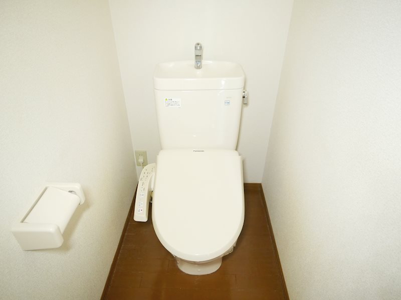 トイレ　ウォシュレット