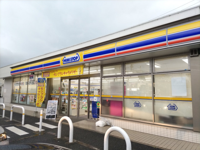 コンビニ　ミニストップ　前原東３丁目店（コンビニ）まで350m