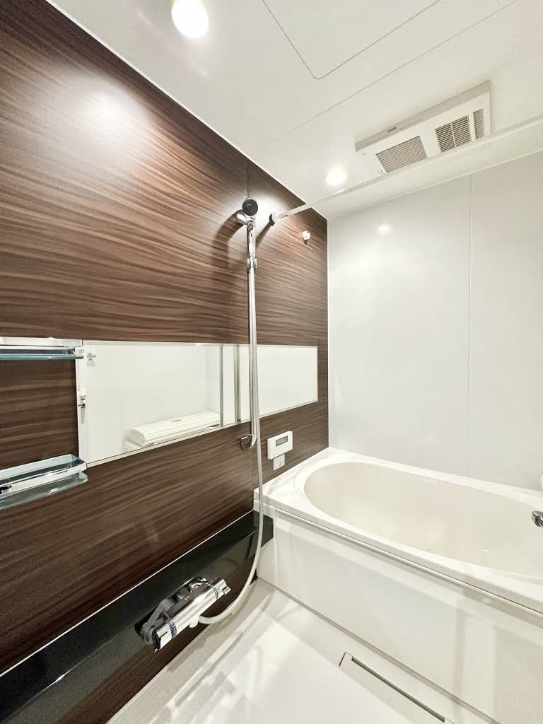 バス・シャワールーム　浴室