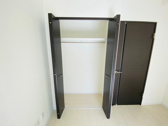 収納　※別部屋の写真です