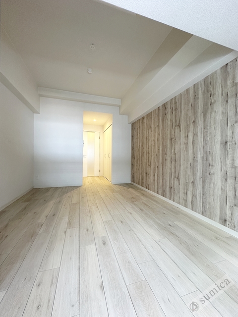 居室・リビング　洋室８．５帖・レイアウトは自由自在です♪♪