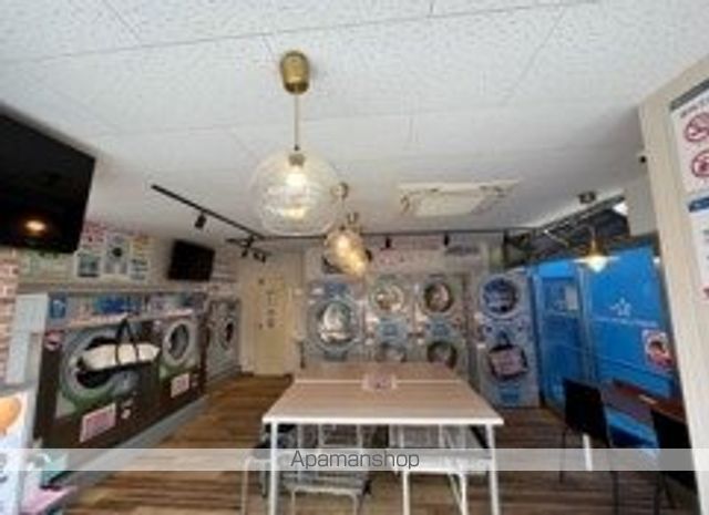 ロビー　ロビー