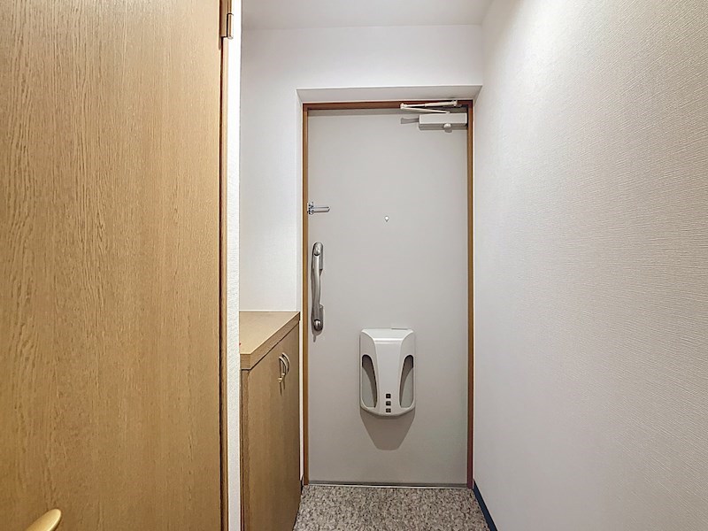 玄関　※現況優先