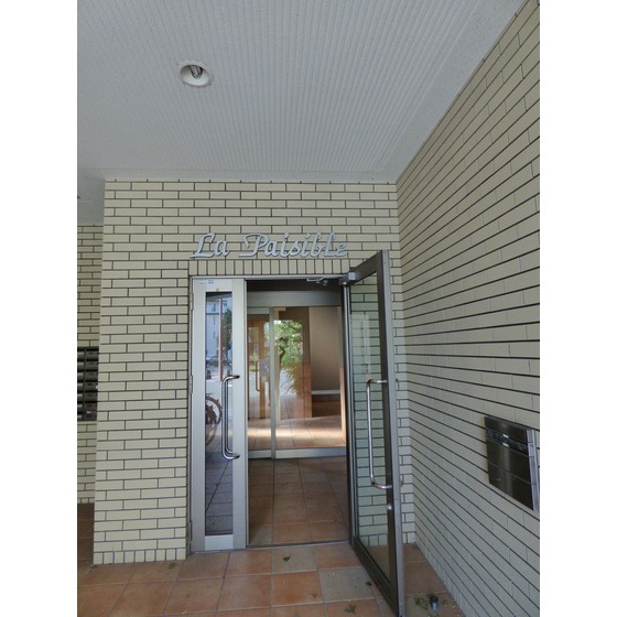 エントランス　現状優先