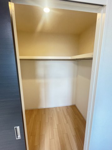 収納　同メーカー施工の類似物件写真です。