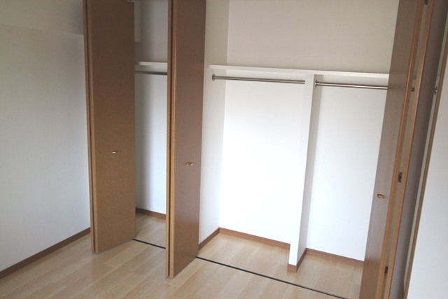 収納　※写真は別室です