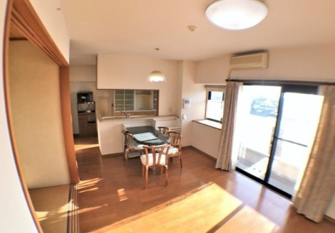 居室・リビング　使いやすい居間です