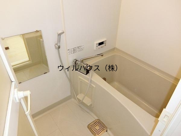 バス・シャワールーム　追い焚き有り！