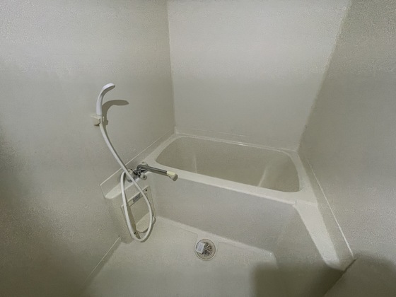 バス・シャワールーム　※別部屋の写真です