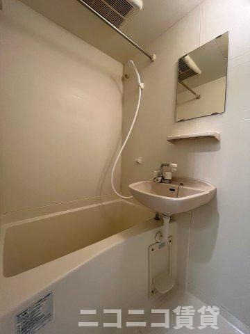 バス・シャワールーム　別号室イメージの為、現状を優先致します。