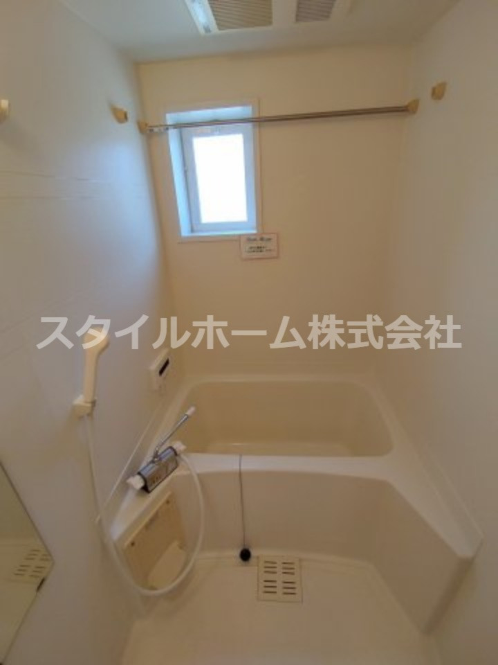 バス・シャワールーム　日々の疲れを癒すお風呂付です