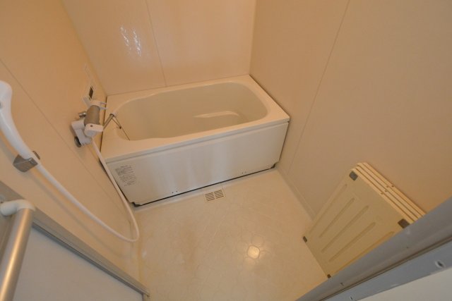 バス・シャワールーム　バストイレ別でおすすめです☆