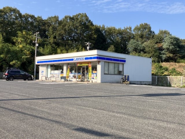 駐車場　ローソン福山引野町南店