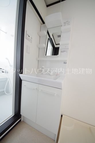 洗面設備　洗髪洗面化粧台