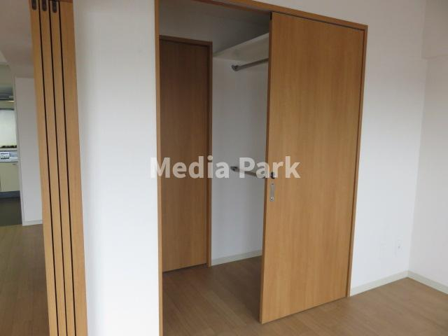 収納　同物件別のお部屋の写真です。参考写真です。