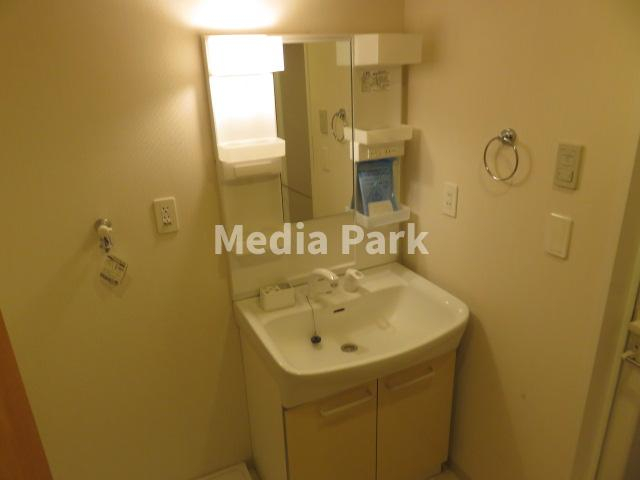 洗面設備　同物件別のお部屋の写真です。参考写真です。