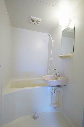 バス・シャワールーム　バス・トイレ別