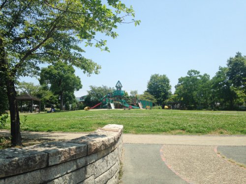 公園　鳴子近隣公園（公園）まで410m