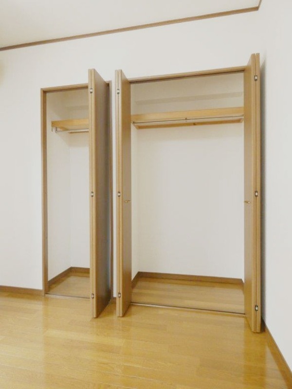 収納　図面と現状に相違がある場合には現状を優先