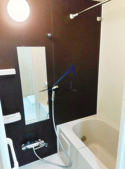 バス・シャワールーム　お風呂です。