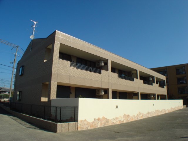 建物外観　外観写真（昼）