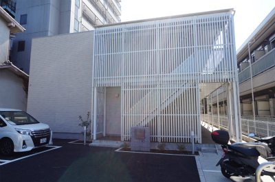 建物外観　外観は落ち着いています